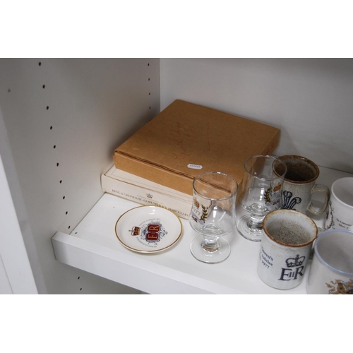 183 - Royal Paragon 'Orchard' pattern part set, Wedgwood box and cover, commemorative mugs, oriental-style... 