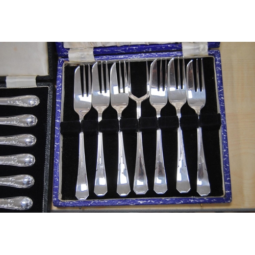 234 - Set of six fish knives and forks with horn-style handles, set of six silver-handled butter knives an... 