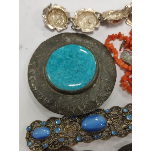 300 - Ruskin-style pewter brooch, pietra dura brooch insert, a coral-style necklace and a clan brooch etc.