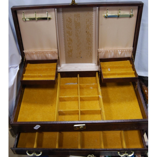 74 - Two jewellery boxes, modern Swiss desk clock modelled as a key, polished alabaster-style ornaments, ... 