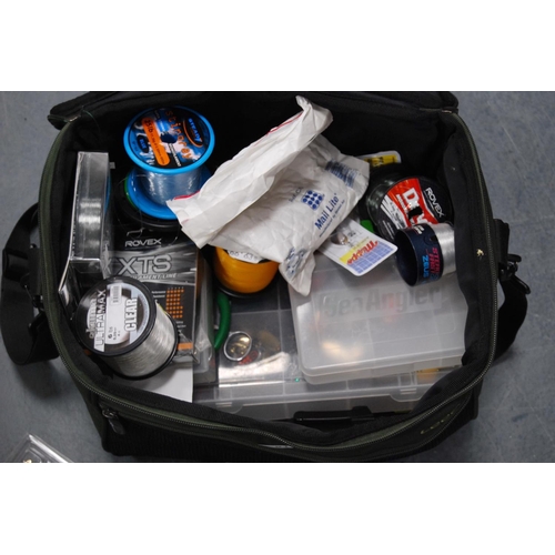 91 - Leeda fishing bag containing a large quantity of accessories to include Jarvis Walker reel, Daiwa Lo... 