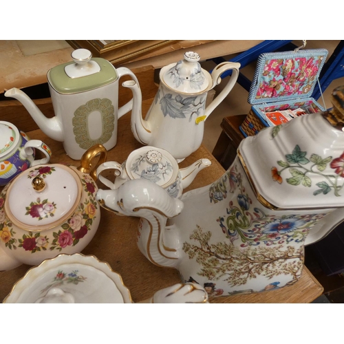 20 - Large box of tea pots including Sadler, Doulton, Oriental, etc.