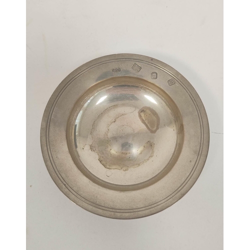 24 - Three silver copies of the Armada Dish 8cm, 9.5cm and 10.4cm. 148g / 4½oz.