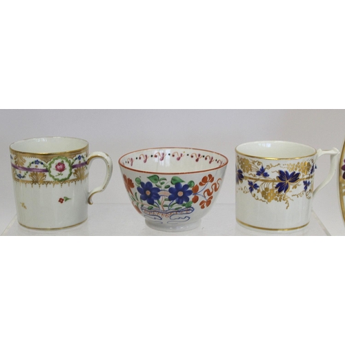 226 - Small collection of late 18th and early 19th century English porcelain, the coffee and dinner wares ... 