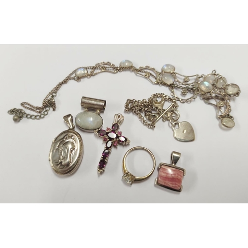 106 - Group of 925 silver to include pendant with a horse profile, moonstone-style pendant, amethyst-colou... 