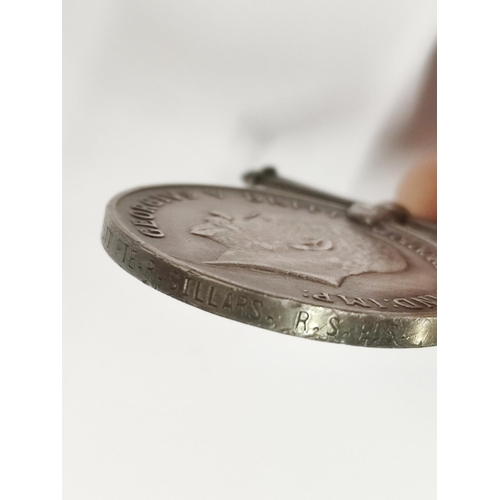 109 - World War I campaign medal awarded to Private R Sillars, 9377, Royal Scots Fusiliers.