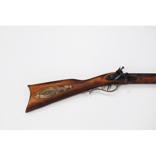 62 - Reproduction percussion rifle (trigger a/f).