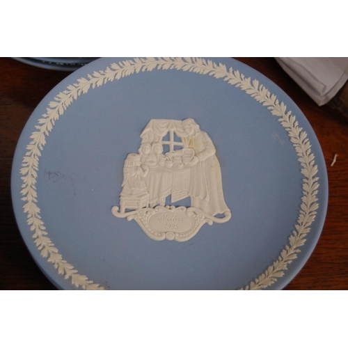 117 - Collection of Wedgwood blue Jasper ware to include Christmas plates, commemorative plates etc.&nbsp;... 