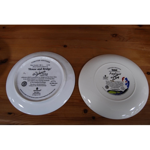 33 - Collection of ten assorted Wedgwood Clarice Cliff 'Bizarre' limited edition plates.&nbsp; (10)