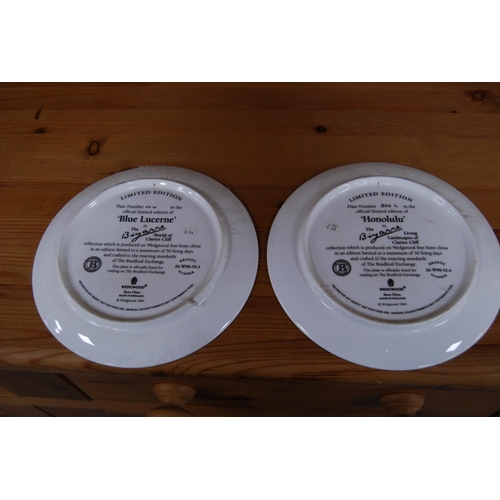 33 - Collection of ten assorted Wedgwood Clarice Cliff 'Bizarre' limited edition plates.&nbsp; (10)