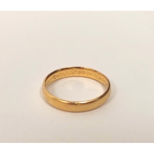 67 - 22ct gold band ring, size 'S', 4.7g.  