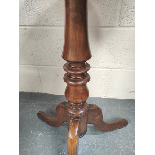 478 - Late Georgian circular mahogany occasional table on ring turned baluster column and downswept tripod... 