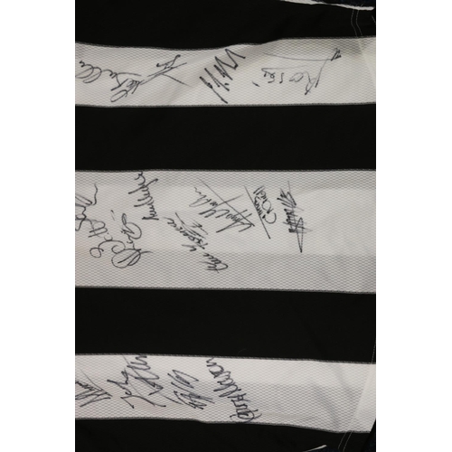 75K - Dunfermline Athletic Football Club home top  signed by the 2002/2003 squad.