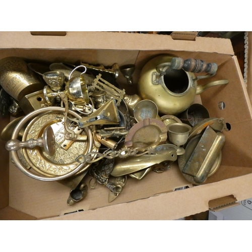 23 - Large box of brassware items.