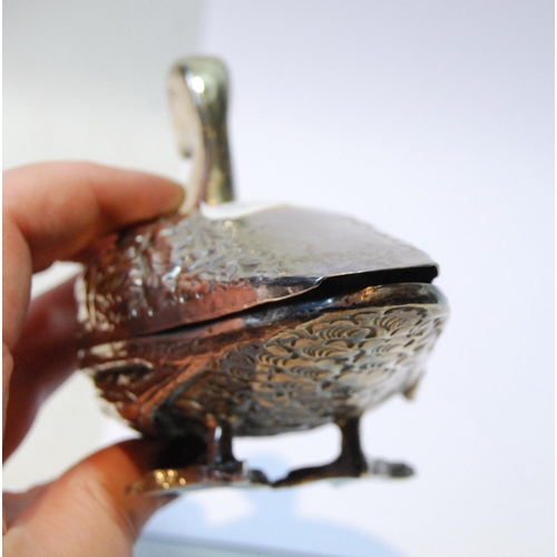 133 - Middle eastern silver box modelled as a duck, 11.5cm, 180g or 5½oz.