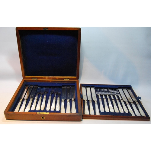 137 - Set of twelve close plated fruit knives and twelve forks with pearl handles, cased.