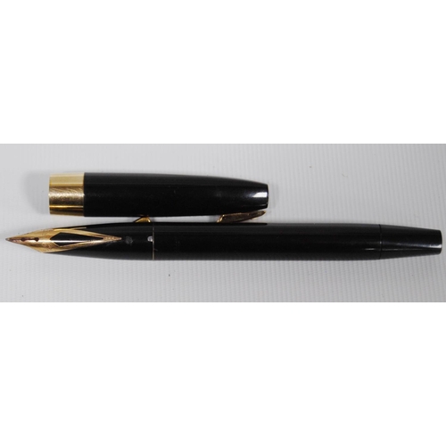 193 - Parker fountain pen with 18k gold nib, a Waterman of France fountain pen, a Sheaffer fountain pen wi... 