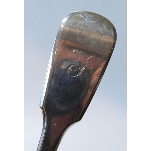 84 - Silver fish slice, fiddle pattern, initialled, by Wm Eley, 1829, 149g or 4½oz.