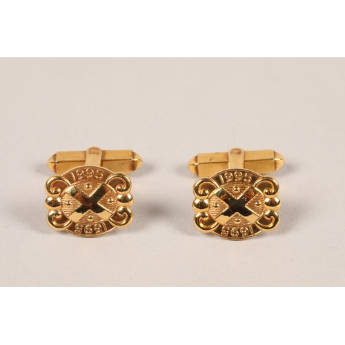 84 - Pair of 9ct gold cufflinks; gross weight 9.6g