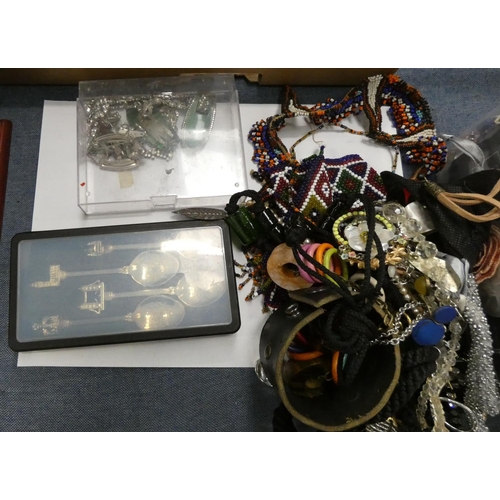 224 - Large box of costume jewellery, etc.