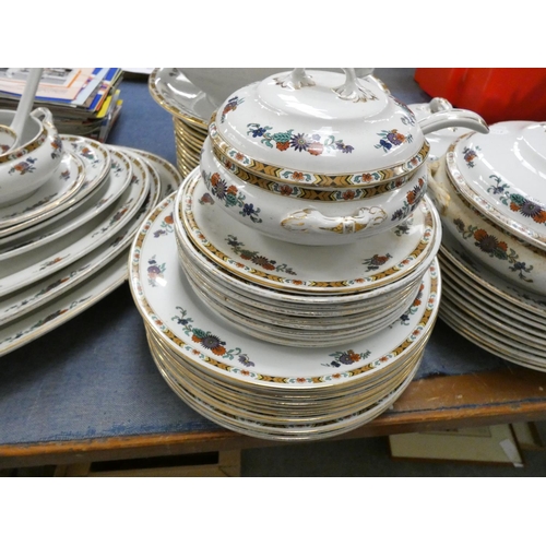 244 - Large 1930s floral dinner service.