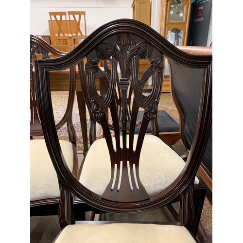 454 - Six Hepplewhite shield back single dining chairs