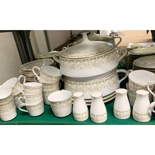 183 - Noritake Dinner and tea ware