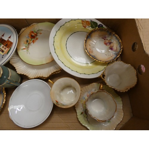 17 - Box of vintage tea ware and trivet.