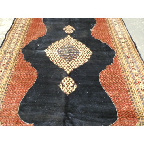 456 - Persian Sarouk/Sarough carpet, the hand knotted rug with a large medallion, with drop on cream, red ... 