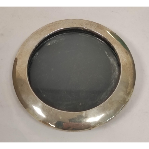 117 - Circular silver mounted photograph frame, 95mm image, 1912 mounted another, and another smaller 41mm... 