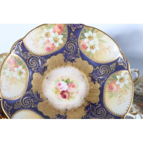 George Jones and Sons Crescent China twelve-place, forty-piece tea