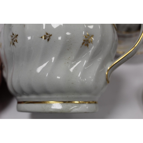 301 - Late 18th/early 19th century New Hall English porcelain tea set, pattern no. 243, with twist fluting... 