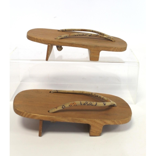 411 - Pair of vintage Japanese wooden 