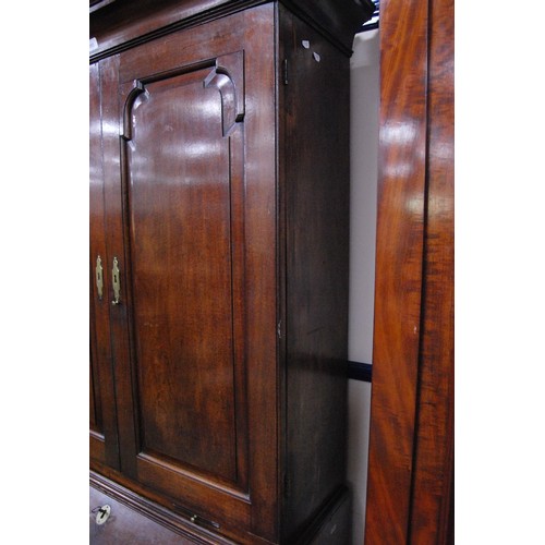 383 - Georgian mahogany bureau cabinet, the cabinet top with two panelled doors enclosing shelves, above a... 