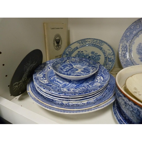 132 - Collection of decorative blue and white ceramics including Willow pattern, Spode, Carlton Ware plate... 