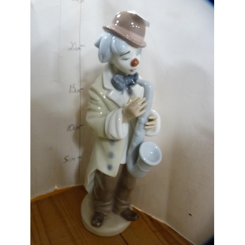 201 - Pair of Maling preserve pots, Lladro figure of a clown, Wedgwood dish, Old Foley coffee jug etc.