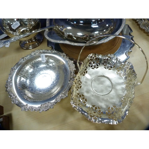 21 - Collection of EP to include tureen with ladle, bread board with stand, water pot, dishes etc.