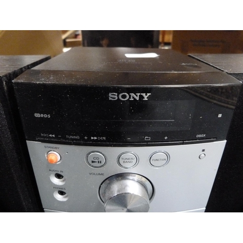 228 - Sony CD player and a pair of speakers.