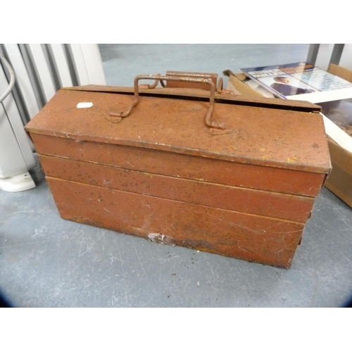 246 - DeLonghi electric heater and a metal toolbox and contents.