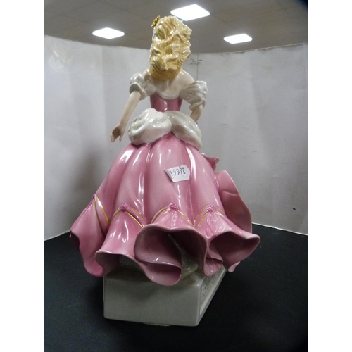 302 - Franklin Mint figure, 'Cinderella'.