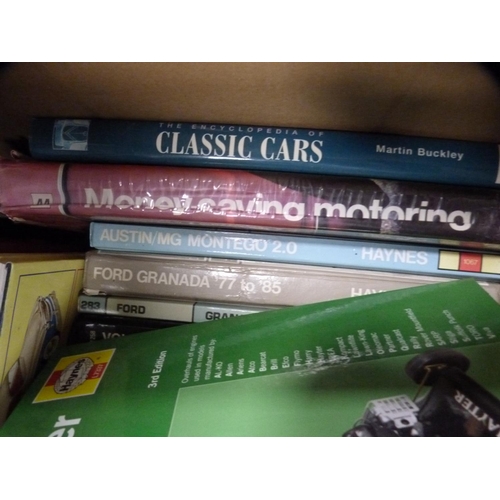 330 - Collection of books to include Observer, motoring interest etc.