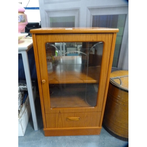 360 - Modern teak and glazed hi-fi unit.