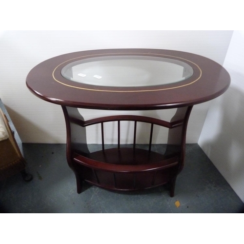 428 - Nest of three tables and a magazine rack/table.