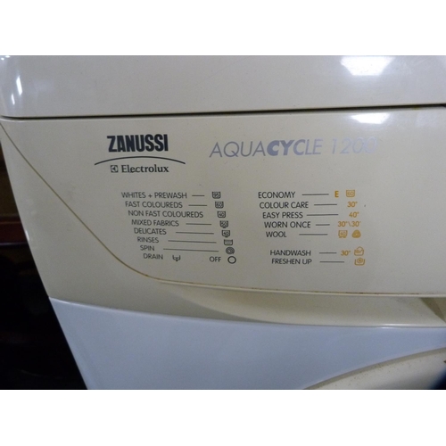 429 - Zanussi Aquacycle 1200 washing machine.