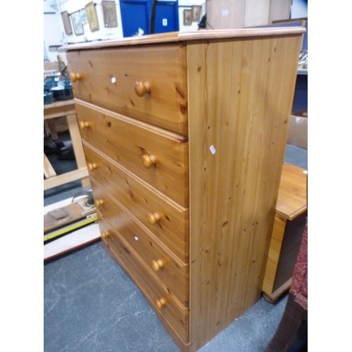 434 - Modern pine chest of five drawers.