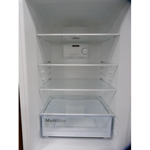 442 - Bosch fridge freezer.