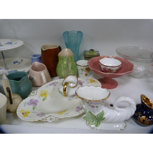 97 - Collection of decorative items including cake stands, Kent China sugar and cream, pair of vases etc ... 