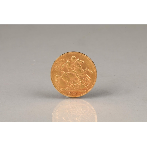 151 - Edward VII gold sovereign dated 1910, 8g