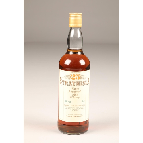 192 - Strathisla Highland malt scotch whisky, 25 year old, 40% vol, 75cl.