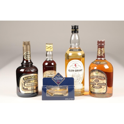 228 - Five assorted bottles of whisky including: 12 year old Chivas Regal Blended scotch whisky, 43% vol, ... 